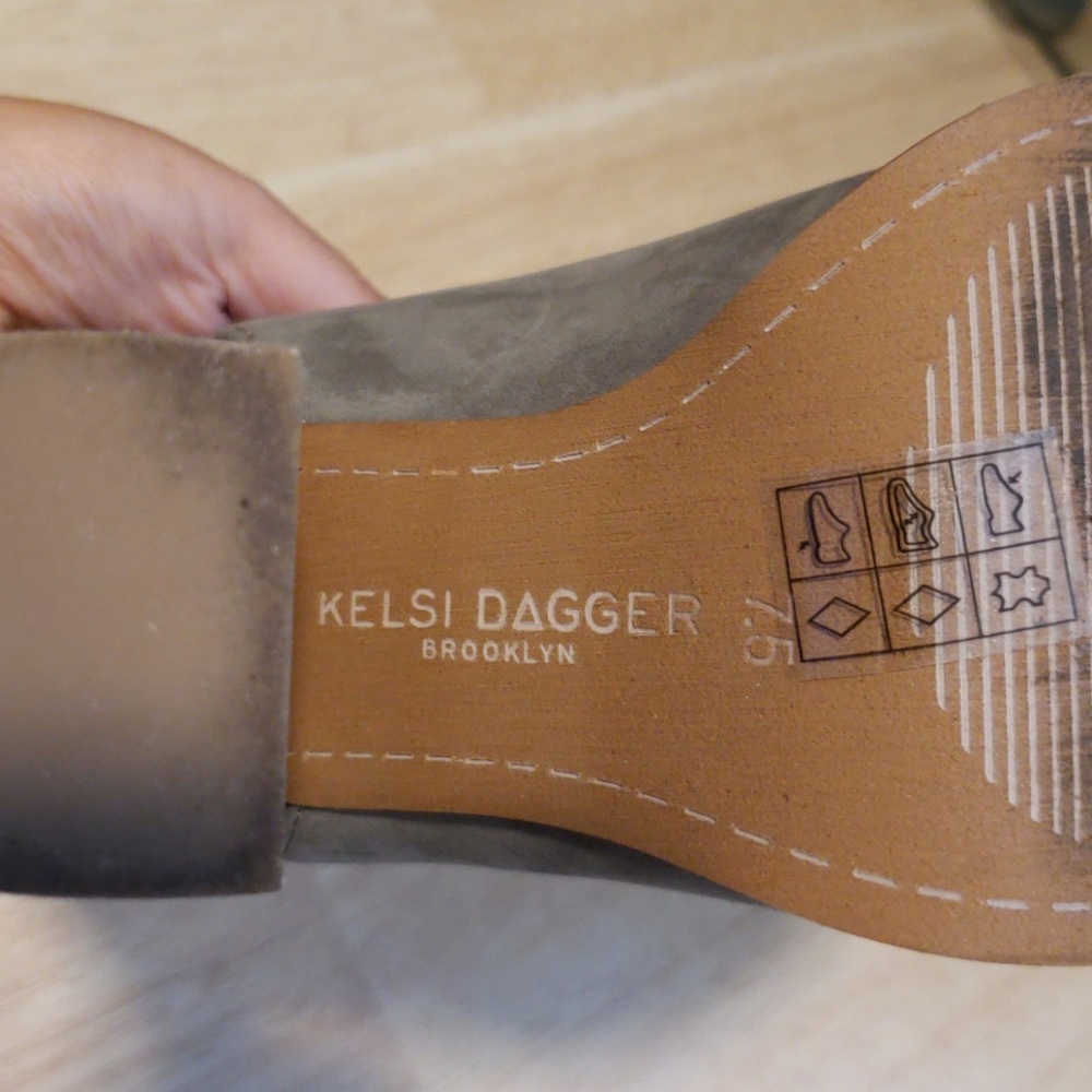 Kelsi dagger Brooklyn booties - Picture 8 of 8